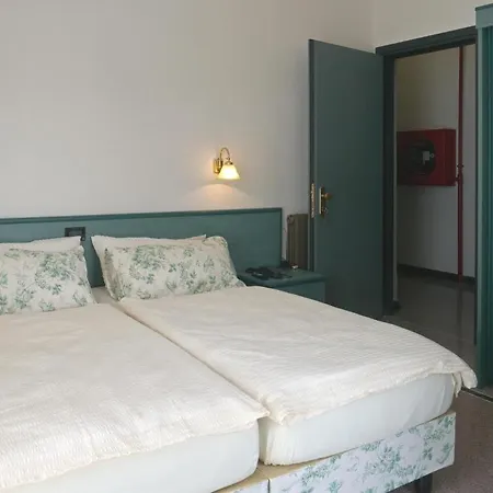 Hotel Flora Celle Ligure