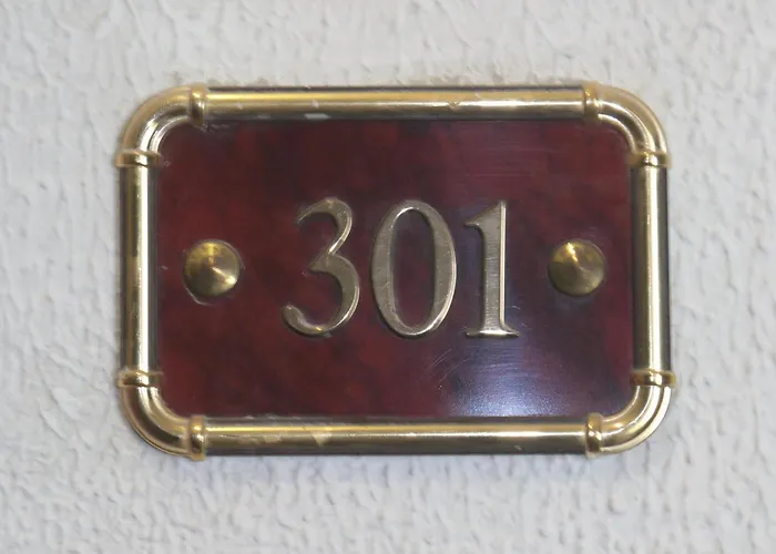 Flora 3* Celle Ligure