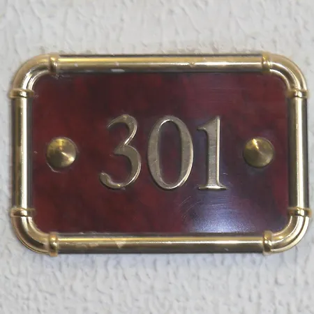 Flora 3* Celle Ligure