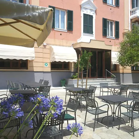 Hotel Flora Celle Ligure