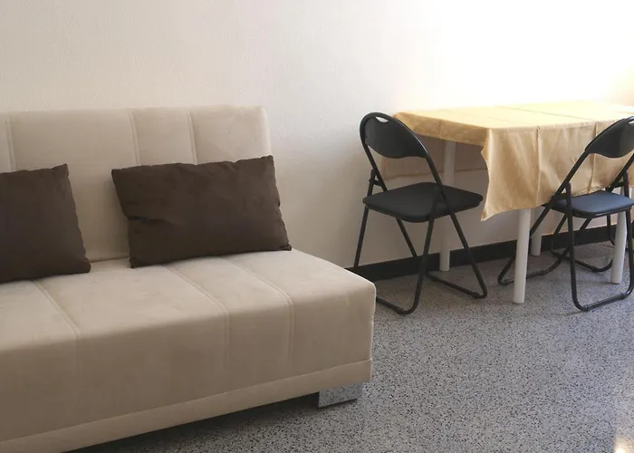 Flora 3* Celle Ligure